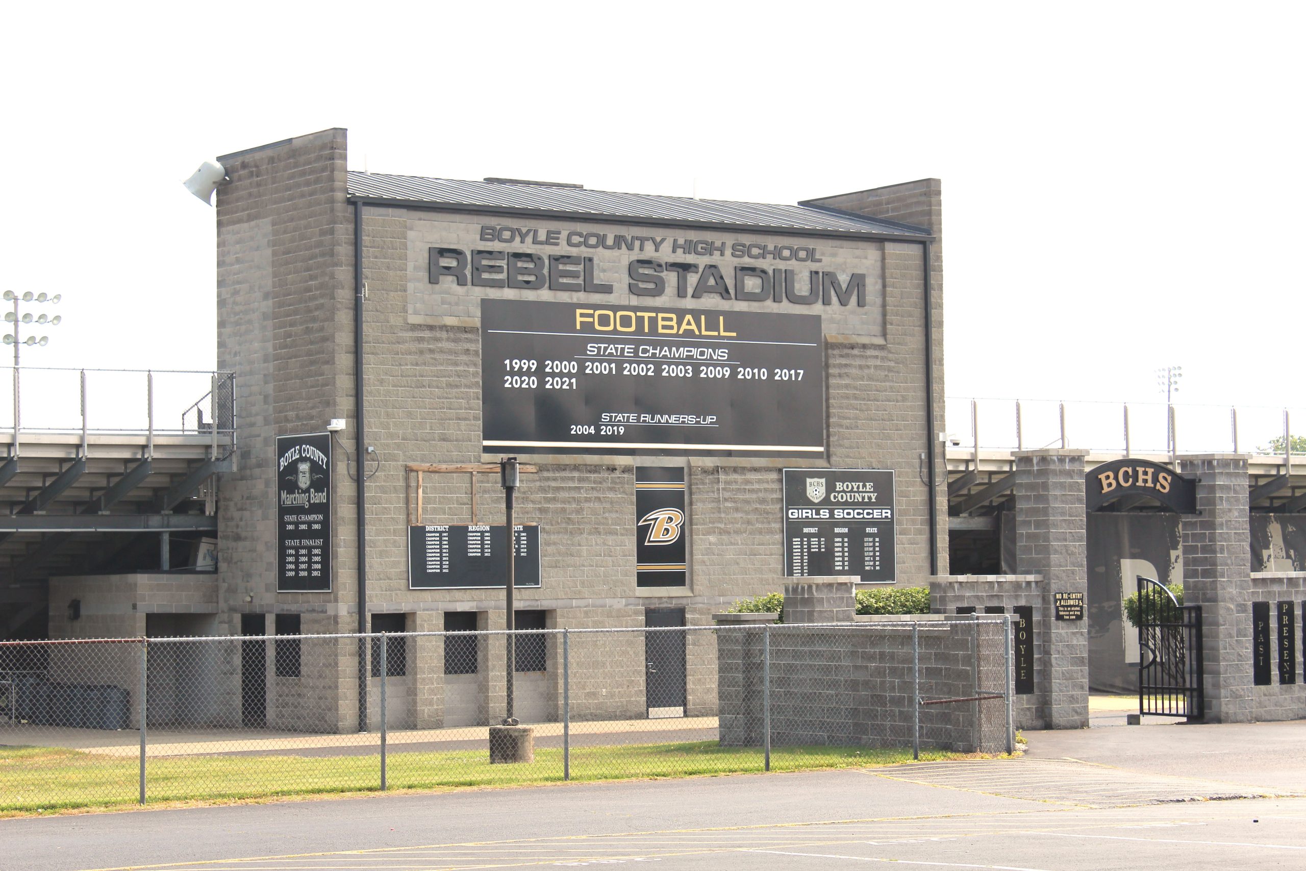 COLUMN: Neal Brown's high school has become a football powerhouse